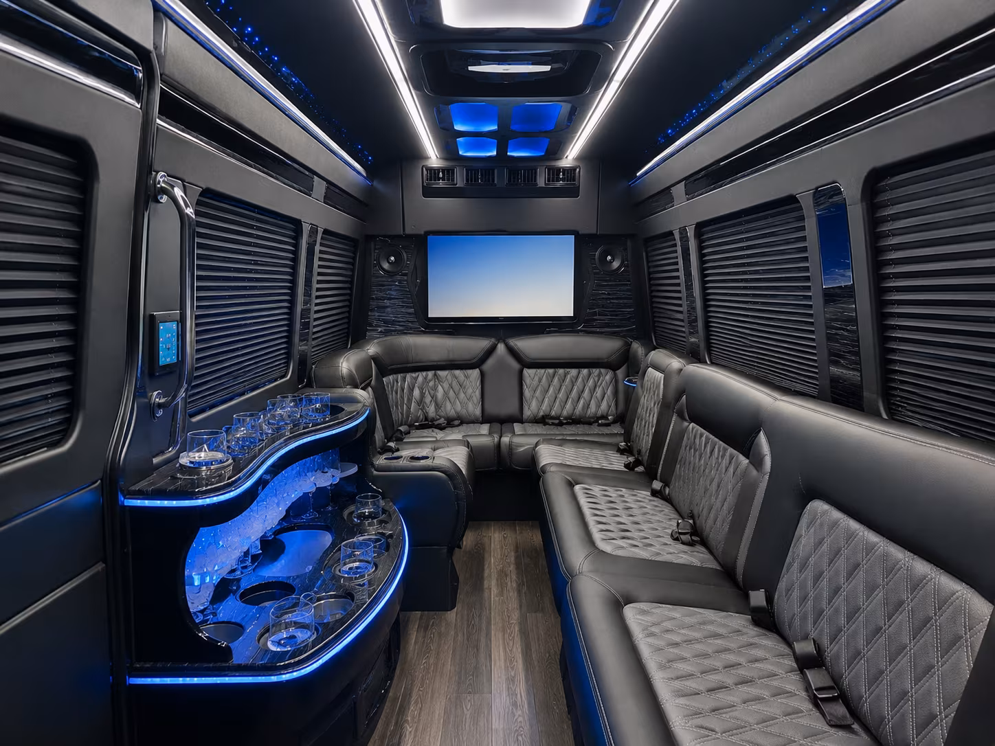 bus rentals to lakers and clippers games at crypto com arena