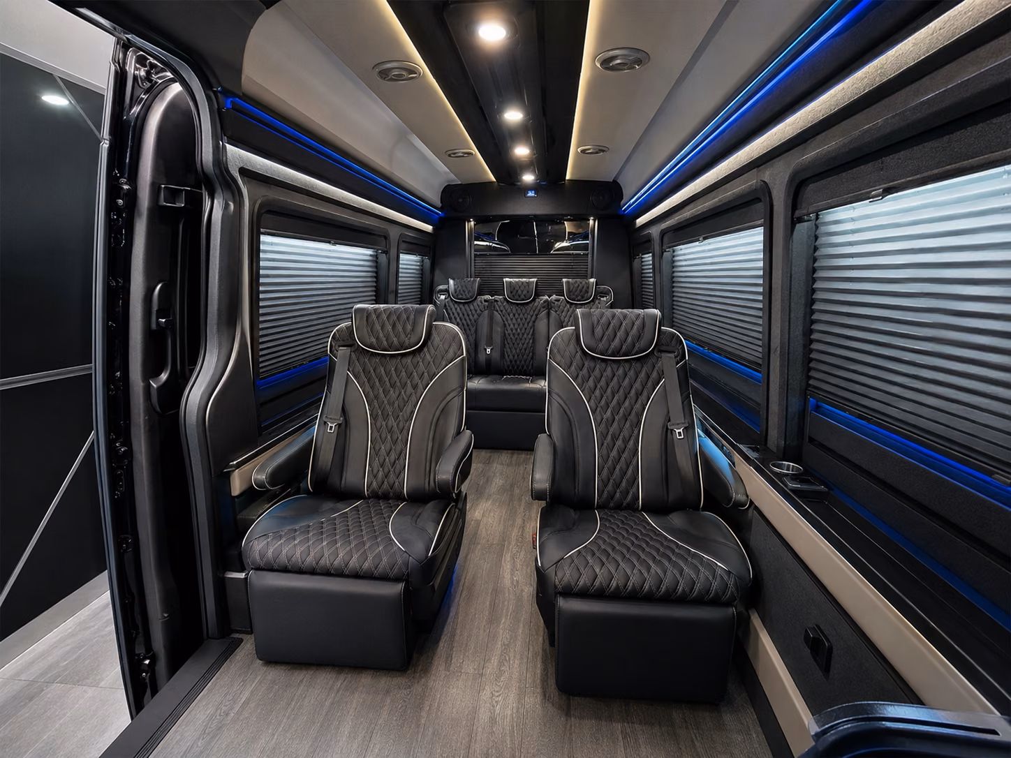 corporate and convention group airport shuttles in santa ana