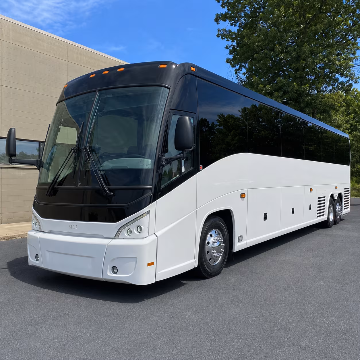 employee shuttle buses for santa ana warehouses and distribution centers