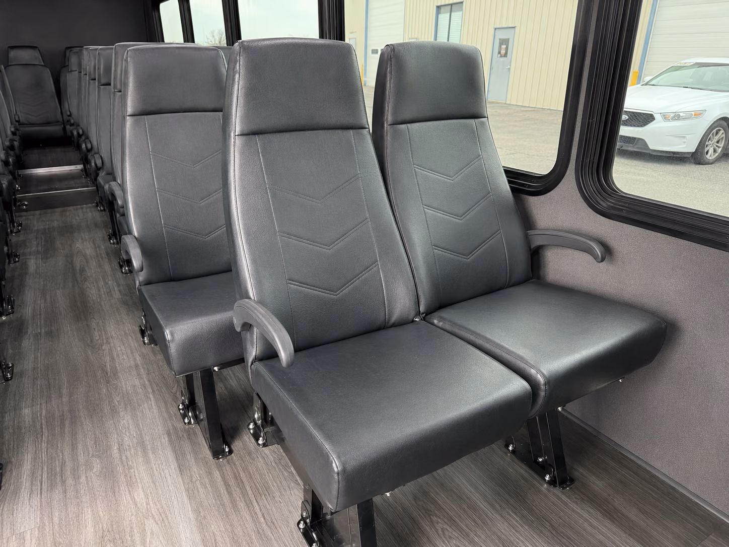 fan buses to ducks games at honda center in anaheim