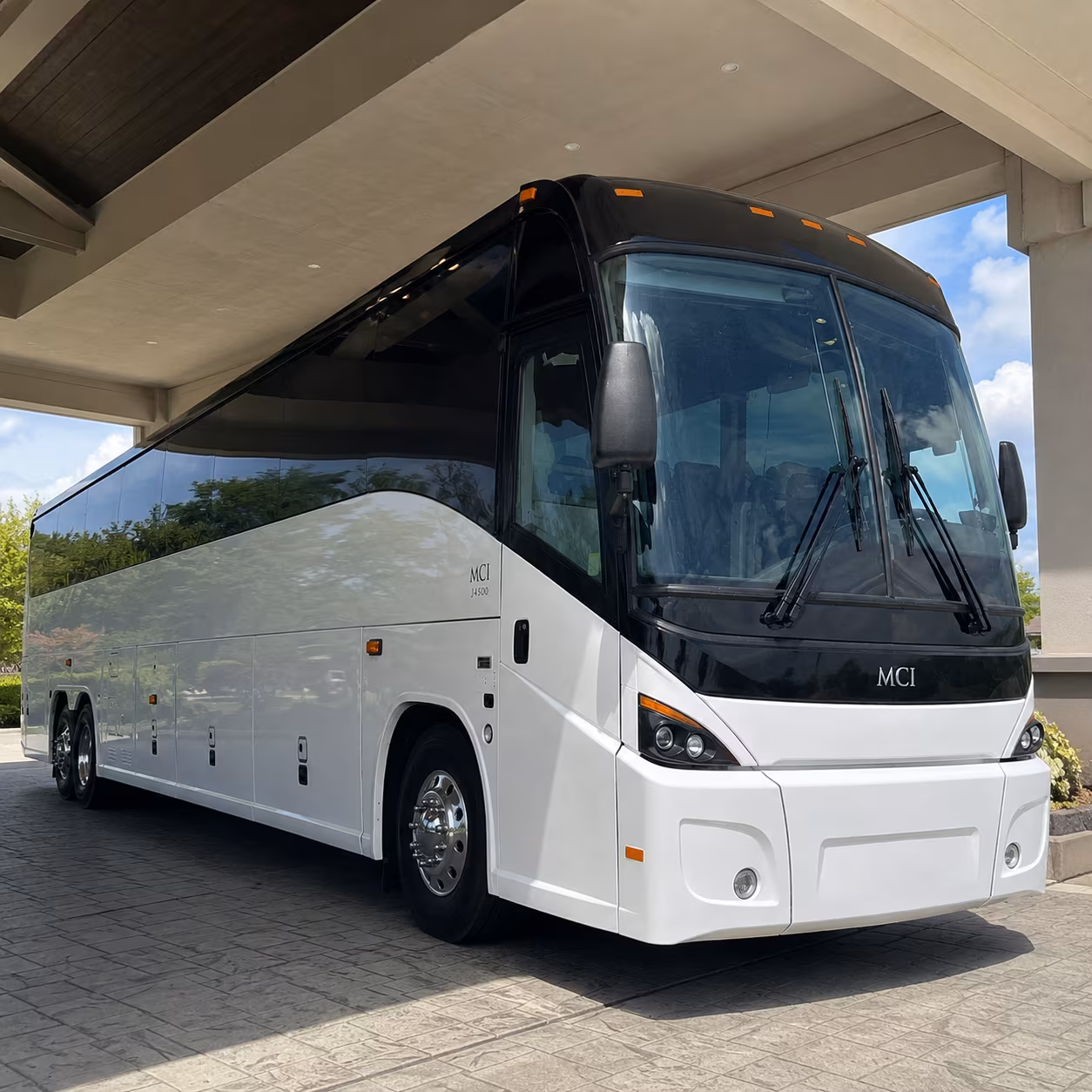 john wayne airport sna charter bus rentals and group transfers