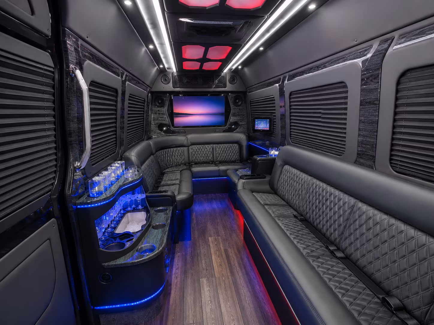 santa ana 28 passenger party bus