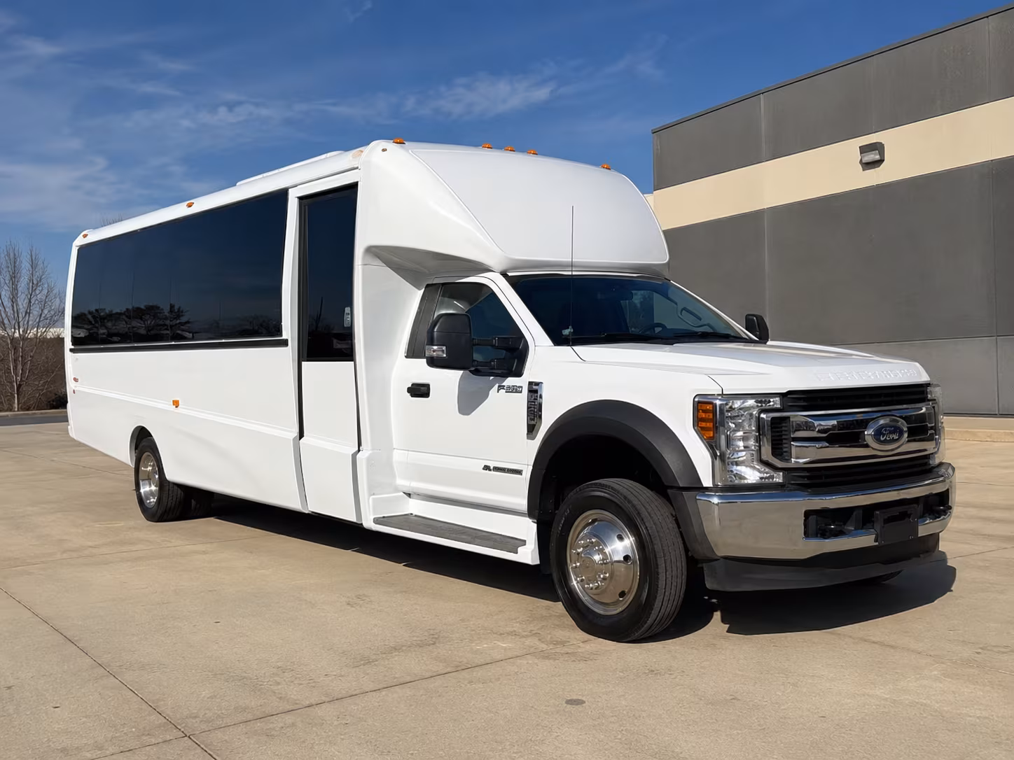 santa ana long distance transportation onboard seating