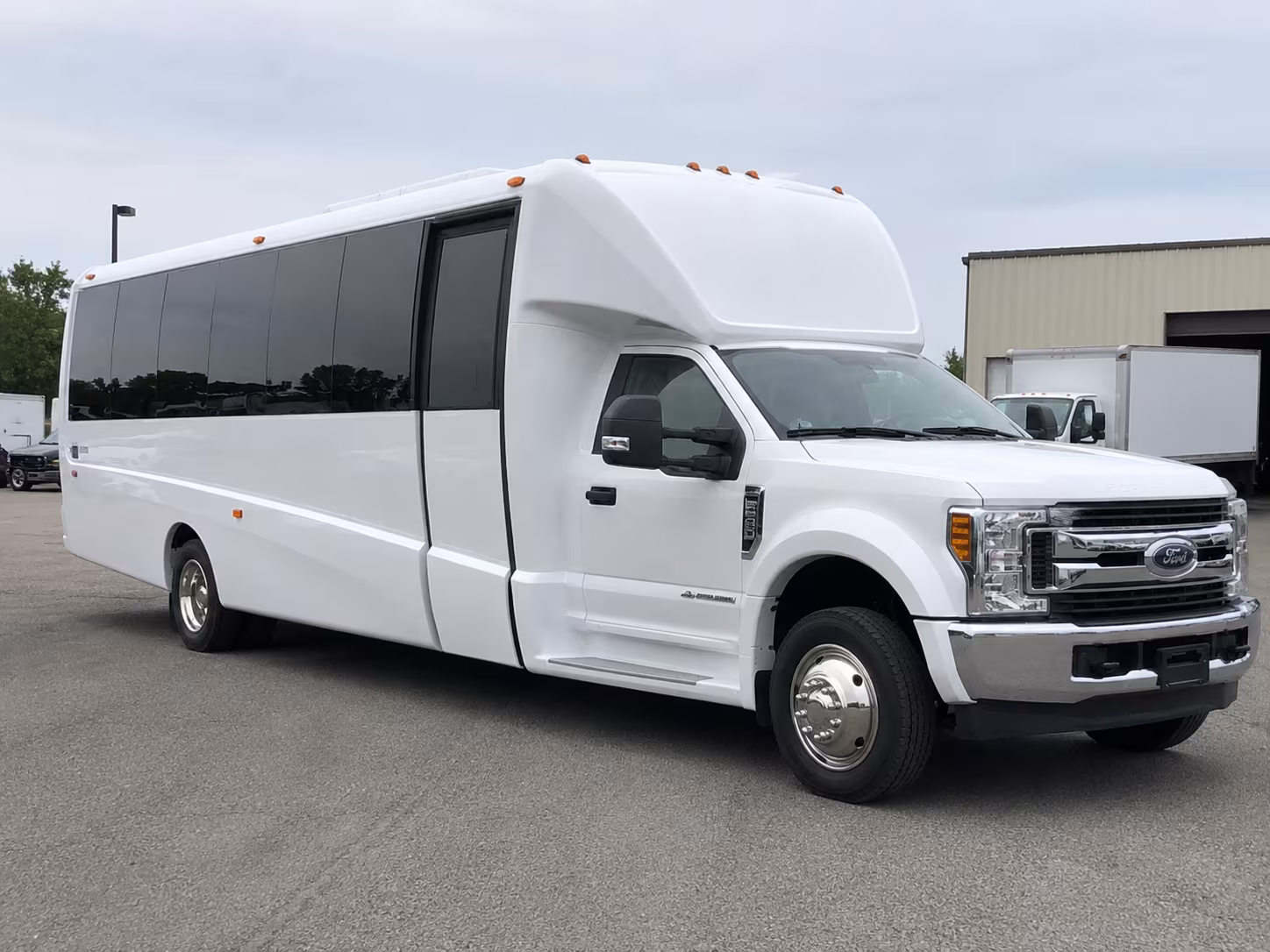 science center and stem field trip buses in orange county