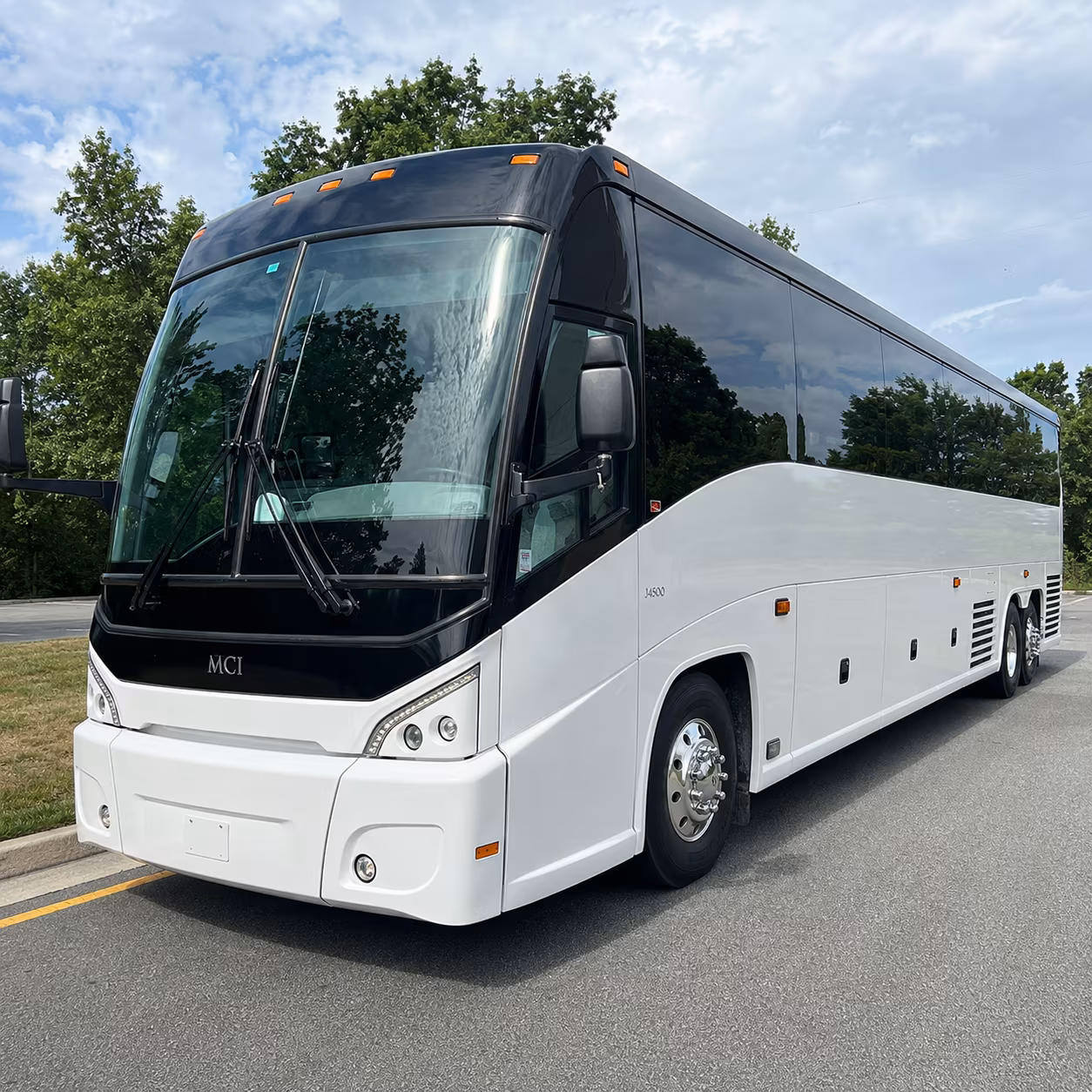 shuttle buses for santa ana events conferences and corporate outings